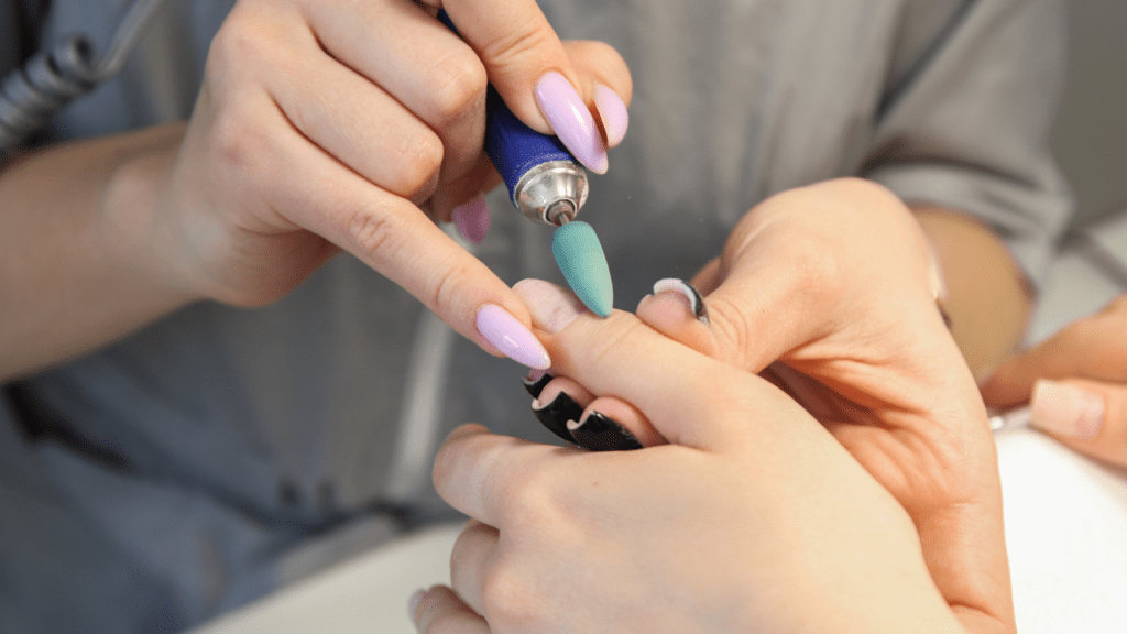 How to Achieve a Salon-Quality Manicure at Home: Step-by-Step Guide and Expert Tips